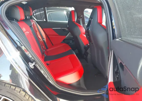 2026 BMW M5 z USA, uszkodzony, nr VIN WBS83FK0XTCW04385